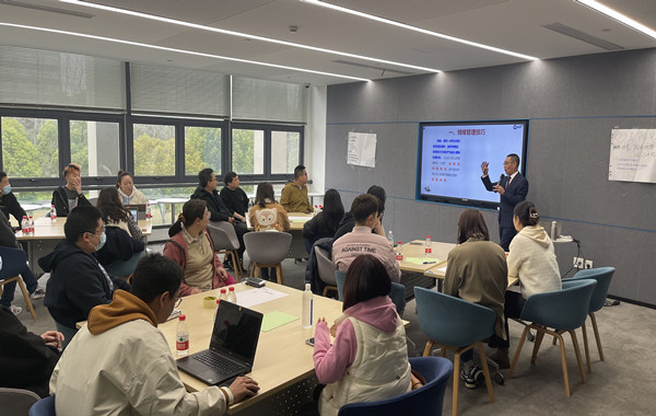 某著名汽車服務(wù)公司《情緒壓力管理》課程圓滿交付！